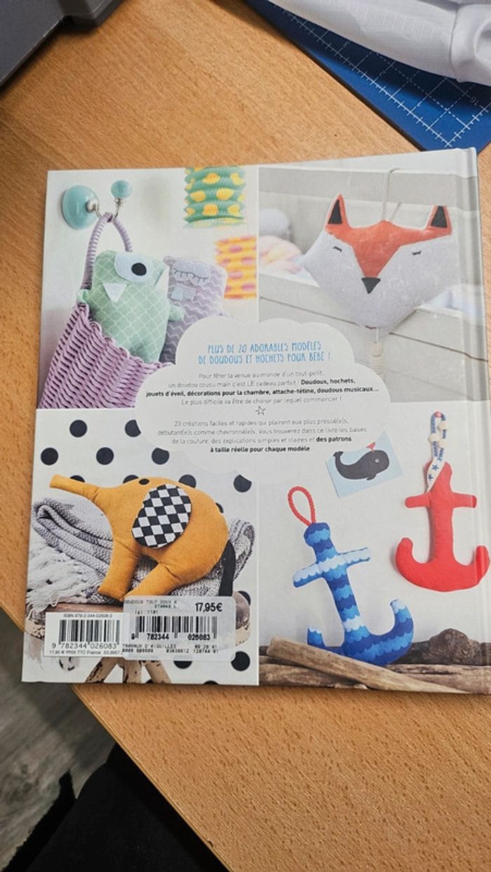 Livre doudous tout doux à coudre - photo numéro 2