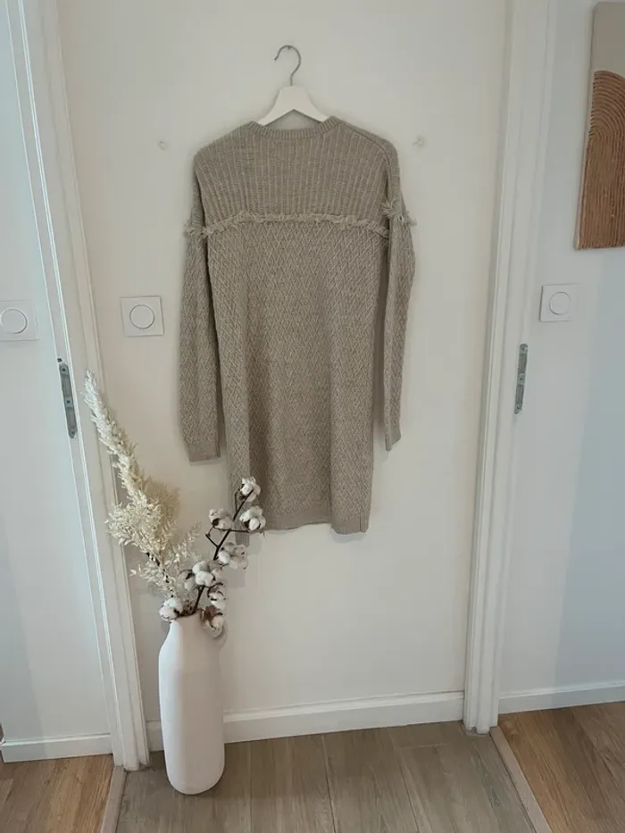 Robe, pull Bershka - photo numéro 3