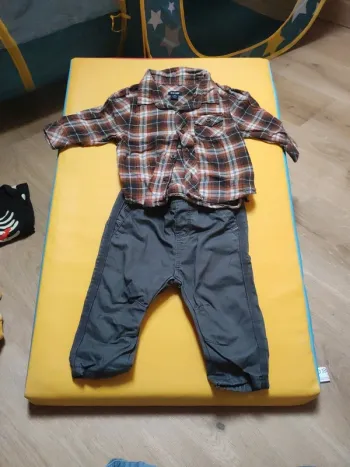 Ensemble 3 mois chemise + pantalon