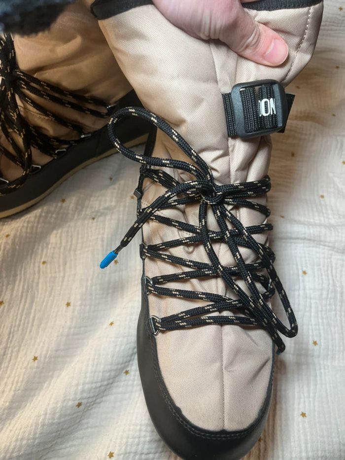 Moon boot - beige et noir - 41 - photo numéro 3
