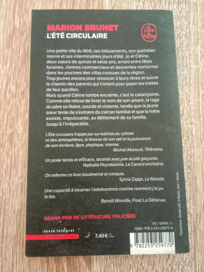 Marion Brunet 🪅 L'été circulaire - photo numéro 2