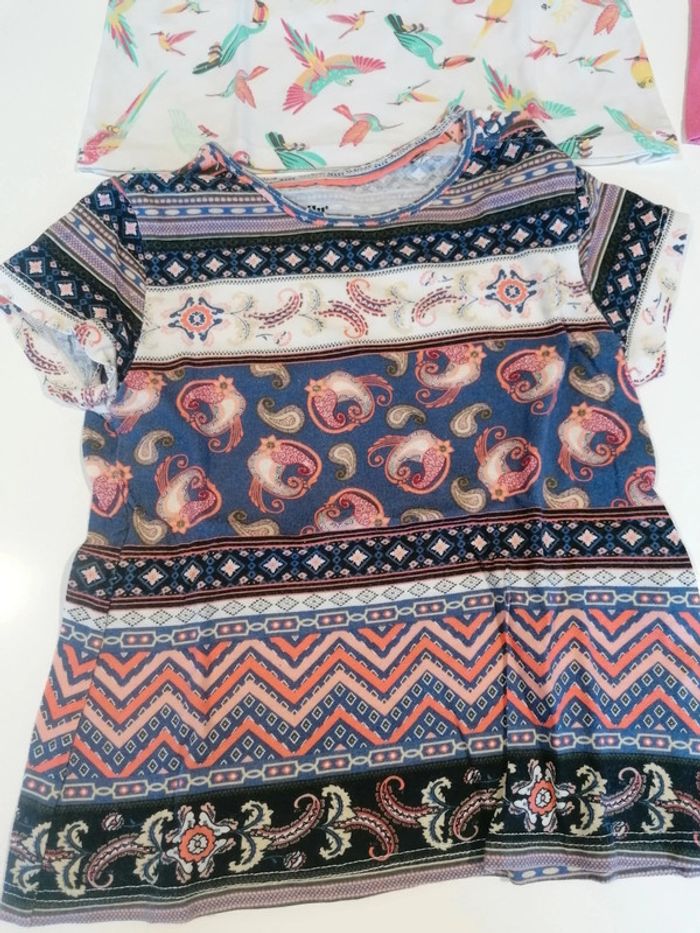 Lot 3 thee shirt et 1 legging T 12-24 mois 👶 - photo numéro 3