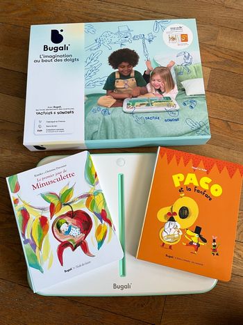 Bugali quasi neuve avec deux livres 