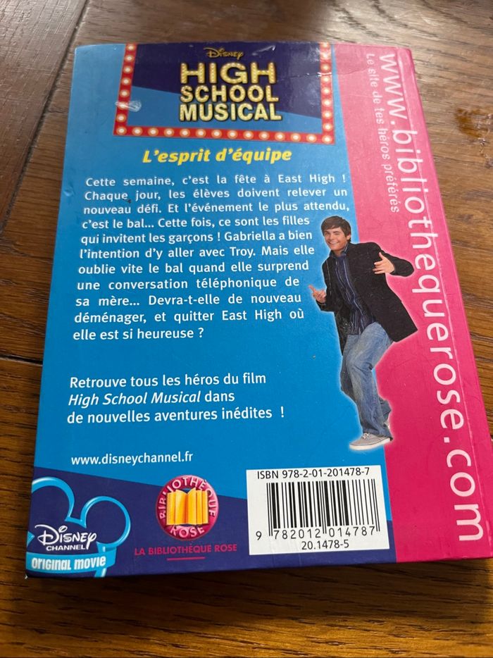 Livre High School Musical Tome 2 - photo numéro 2
