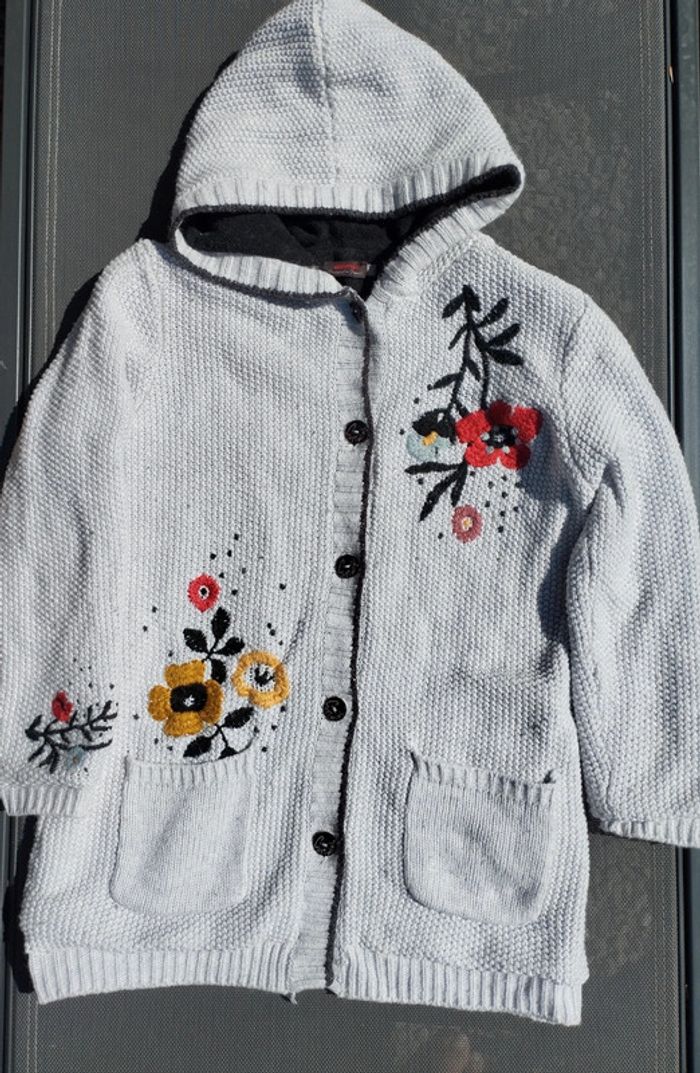 Magnifique veste en tricot