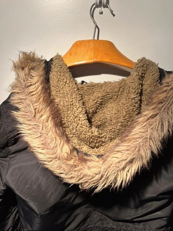 🤩 magnifique et comme neuve  parka homme Jack & Jones S/M noire avec capuche amovible - photo numéro 8