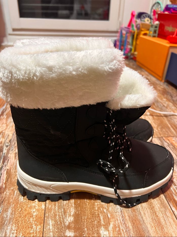 Taille 38 après-ski noir neuf - photo numéro 4