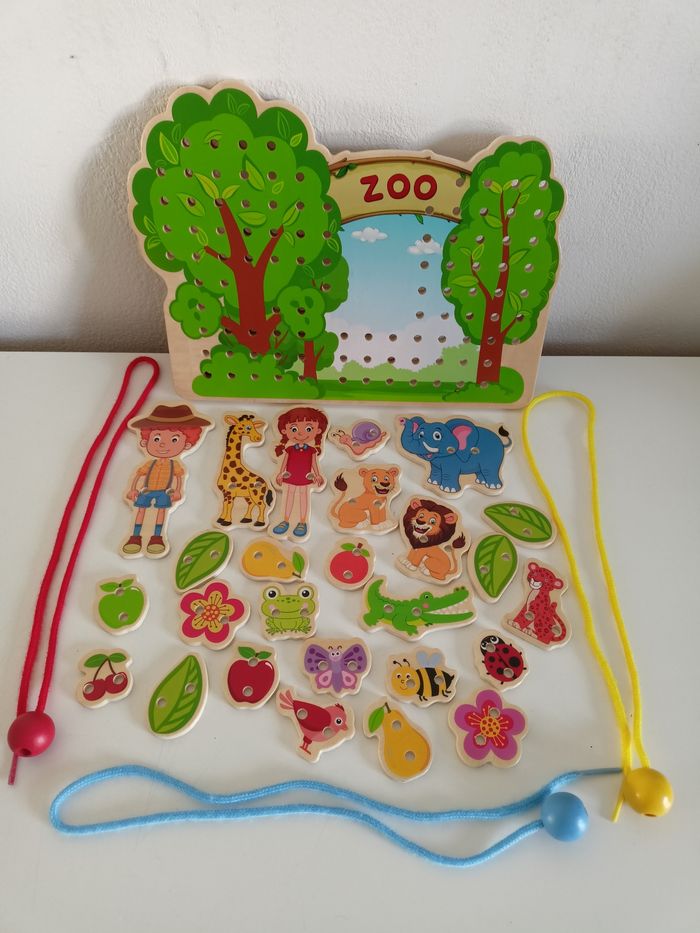 Jeu de laçage play tive