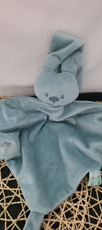 Doudou plat lapin NATTOU Lapidou vert maxi doudou losange