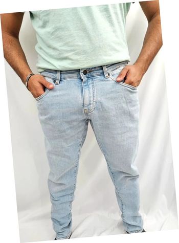 Jean Skinny bleu clair Pull&Bear taille 42