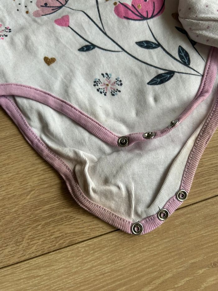 Lot de 5 bodies ML 18 mois - photo numéro 4