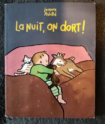 Livre La nuit, on dort !