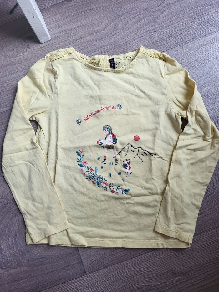 Tee-shirt jaune