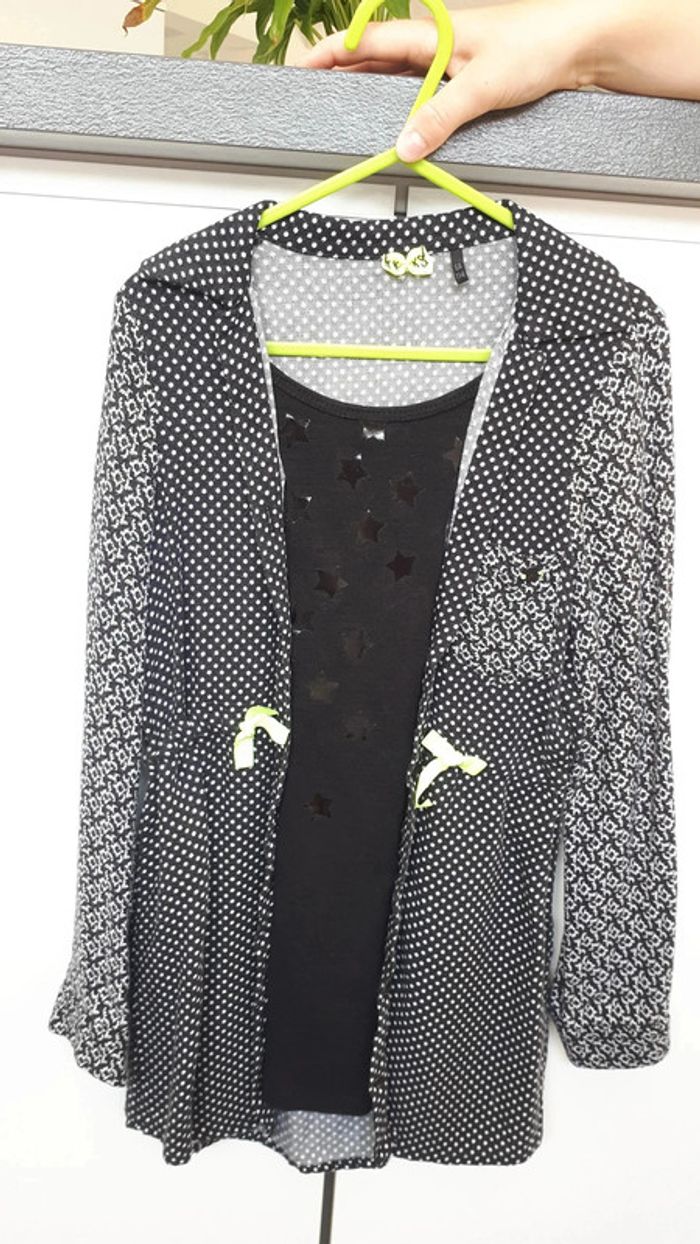 15 € Robe / tunique Ikks TBE 6 ans