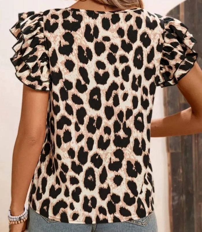 Blouse panthère taille 42 44 - photo numéro 3