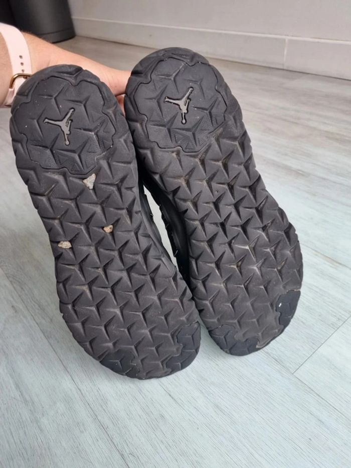 Nike jordan noires a scratch - pointure 47 - photo numéro 6