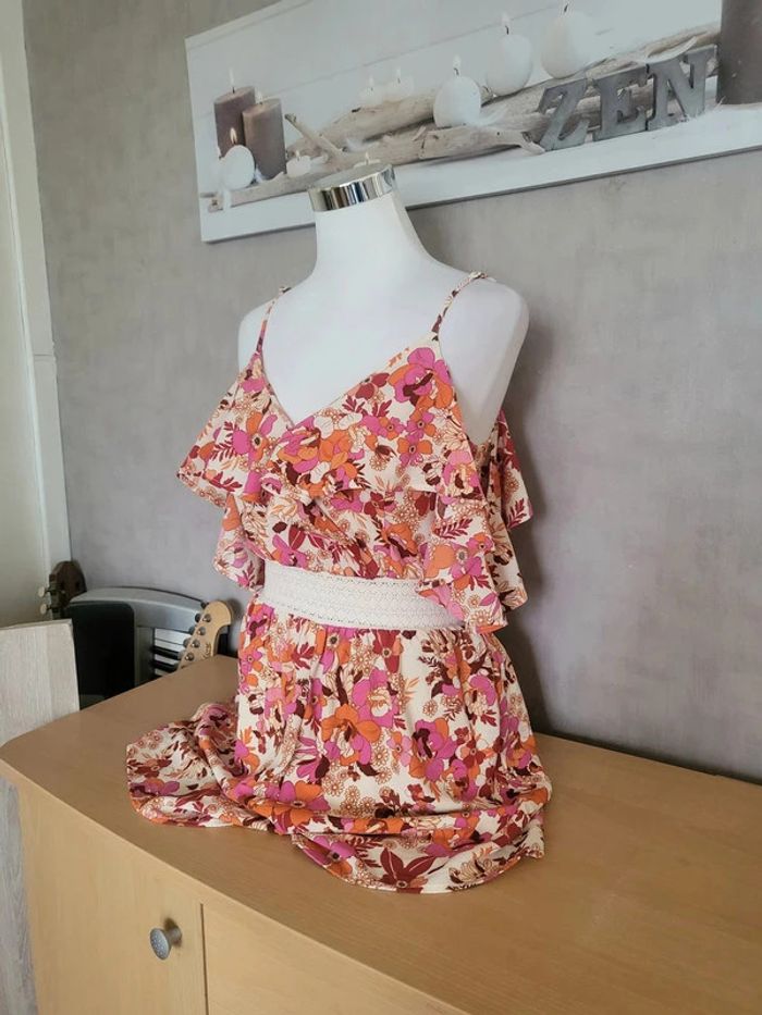 Magnifique combi short combishort Amisu Taille 38 - photo numéro 4