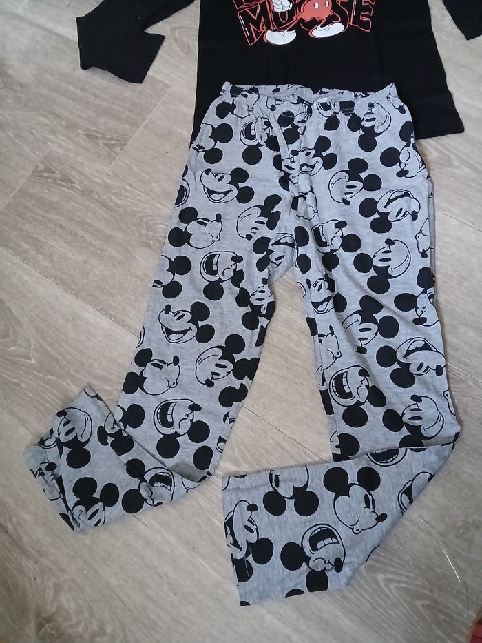 Pyjama neuf Mickey Mouse - photo numéro 3
