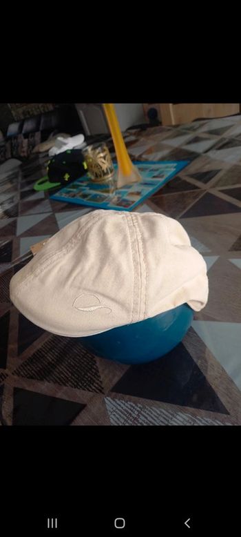 Béret S