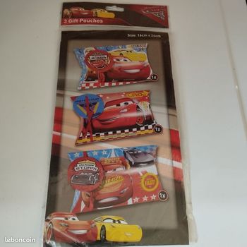 3 pochettes boîtes cadeaux Neuf