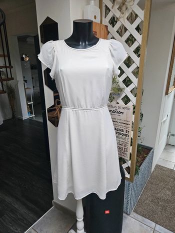 H&M robe crème taille S