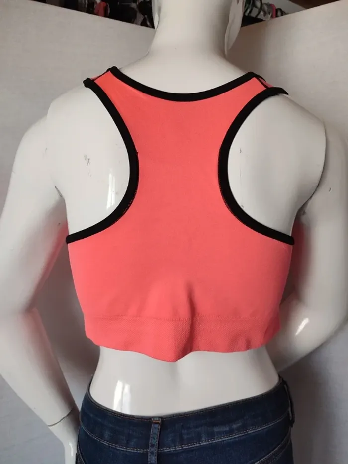 Brassière de sport - photo numéro 3