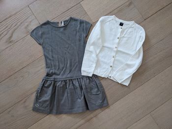 Robe et gilet blanc neuf 5 ans
