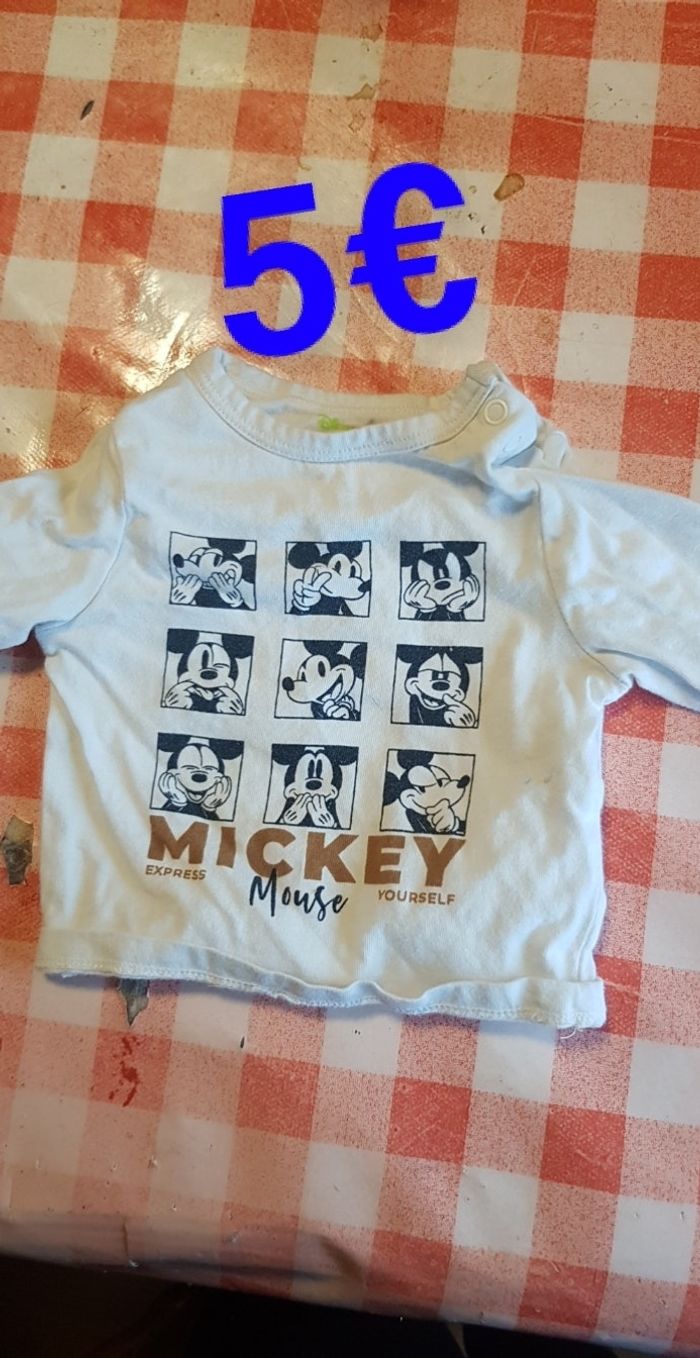 Bebe 0/1mois - photo numéro 2