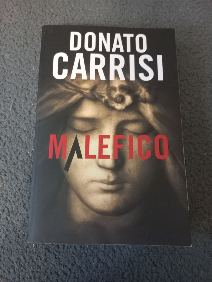Livre Malefico Donato Carrisi - photo numéro 1