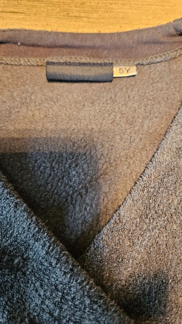 Gilet à manches longues cache coeur gris tirant sur le bleu, style épongz, I'Kids, 5 ans - photo numéro 4