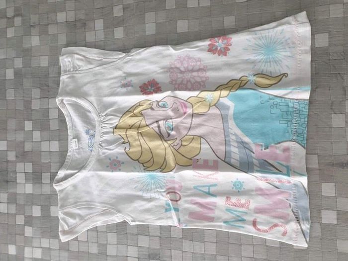 T-shirt reine des neiges 3 ans