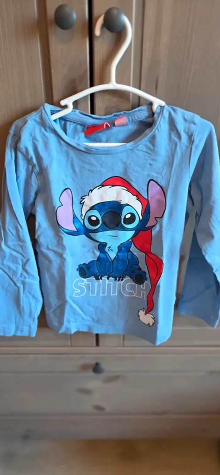 T-shirt 5 ans stitch Noël