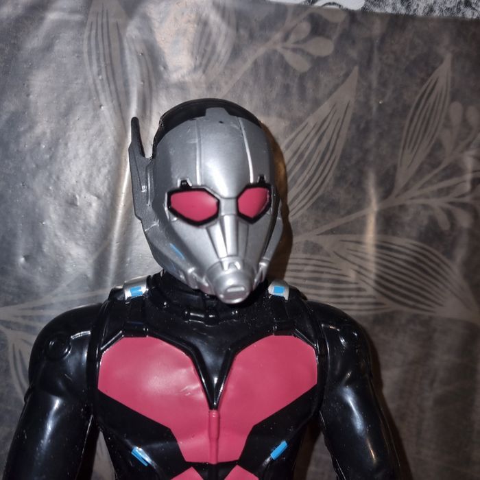 figurine MARVEL - 30 cm - photo numéro 4