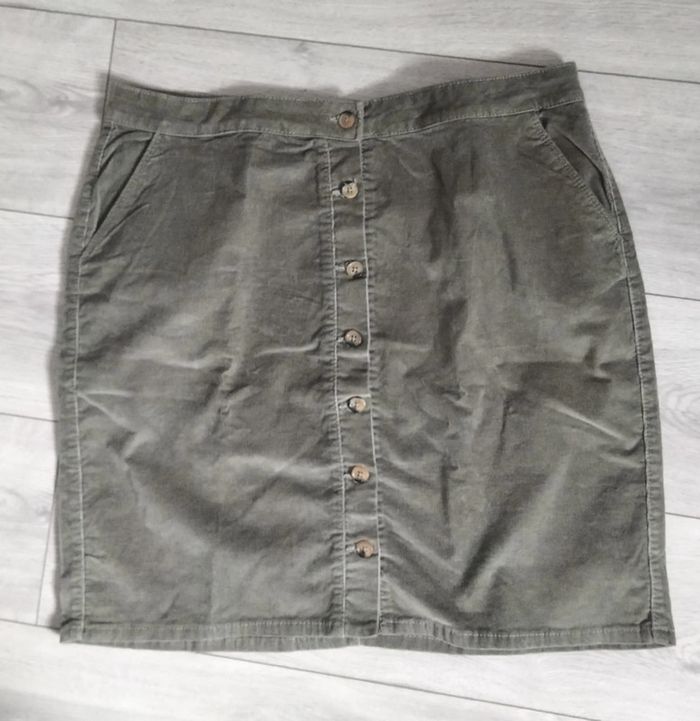 jupe kaki