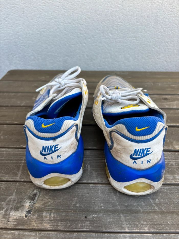 Basket Nike pointure 40 - photo numéro 2