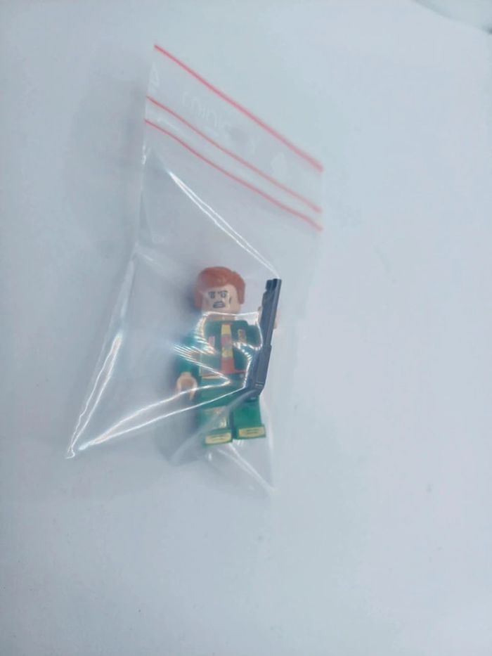 Garde 4-Compatible Lego - photo numéro 3