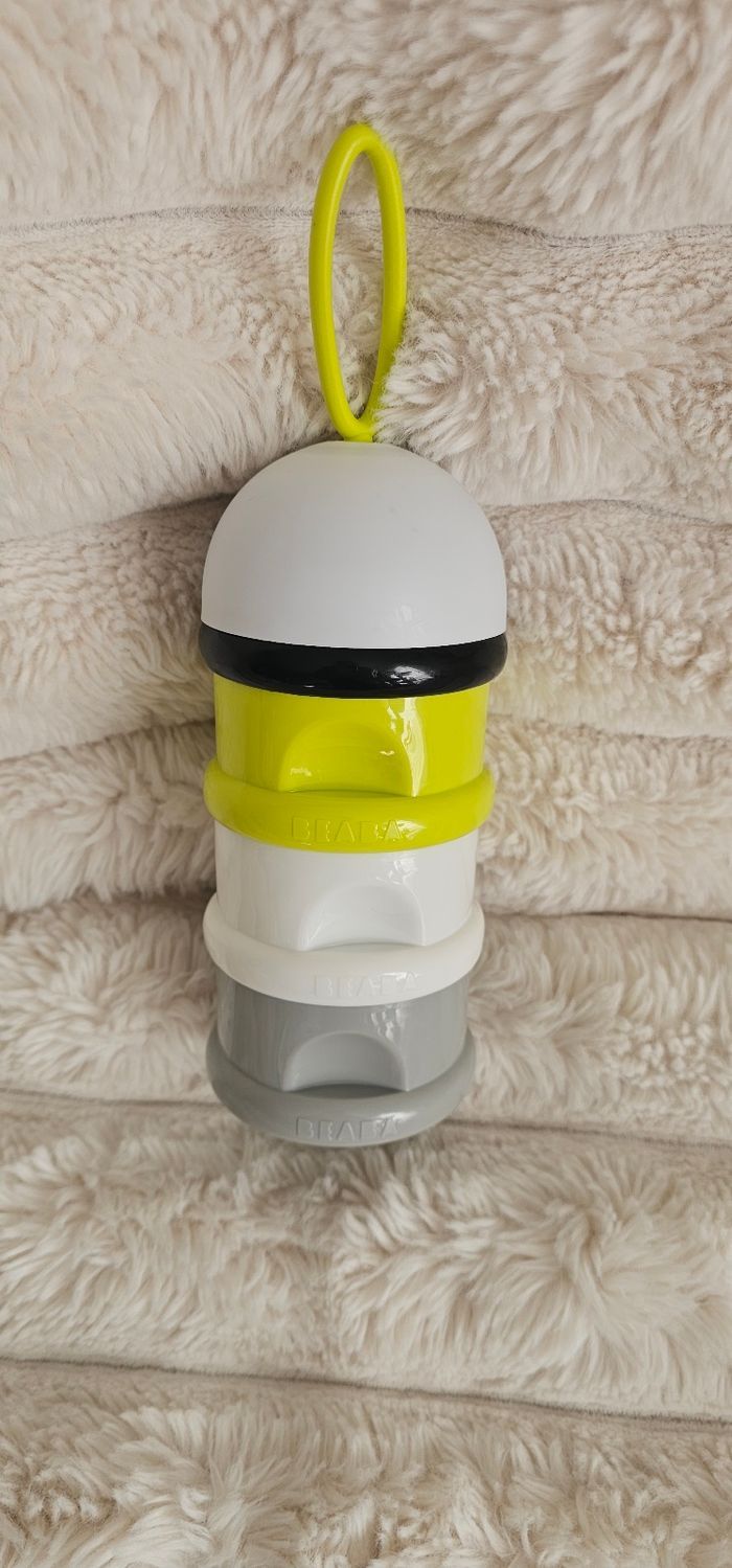 Boite doseuse pour le lait Béaba