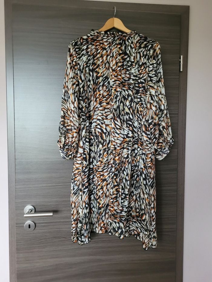 Robe Christy taille 4 - photo numéro 2