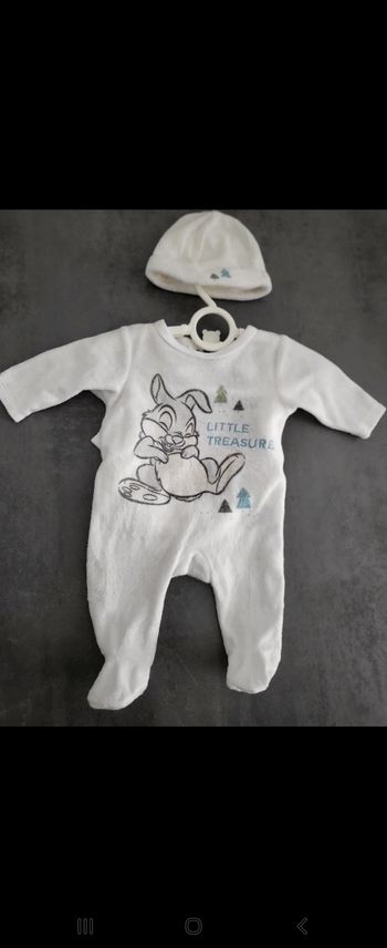 Pyjama + bonnet assorti 1 mois