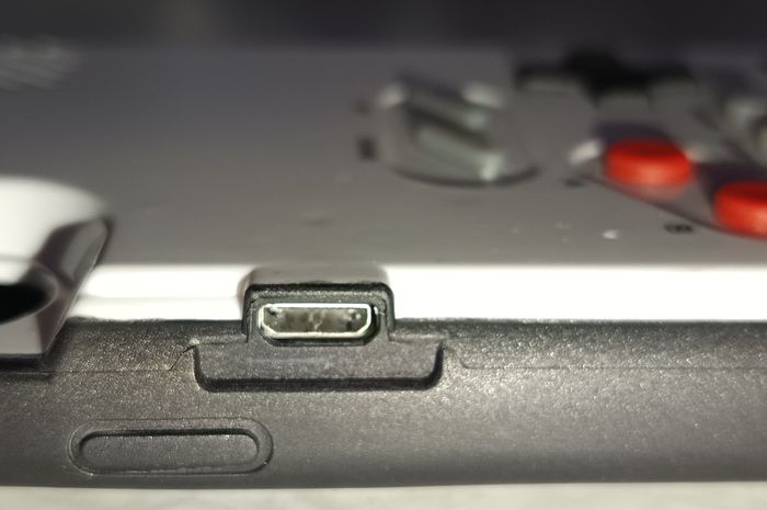 Coque Gaming Protection iPhone X version rétro Nintendo Gameboy Color 36 jeux - photo numéro 2