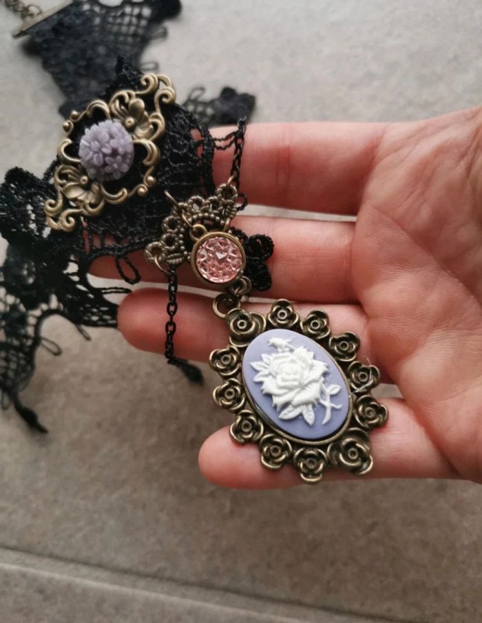 A38 Collier pendentif camay gothic rétro vintage noir - photo numéro 3