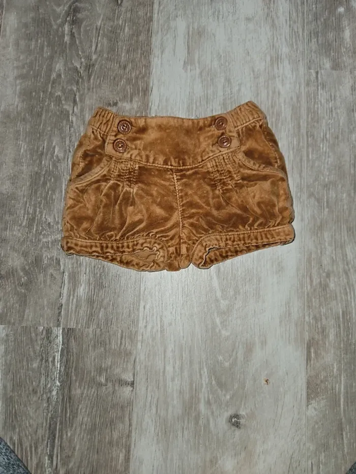 Short 12 mois