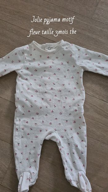 Pyjama motif fleur