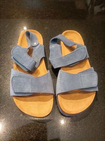 Sandales à brides cuir