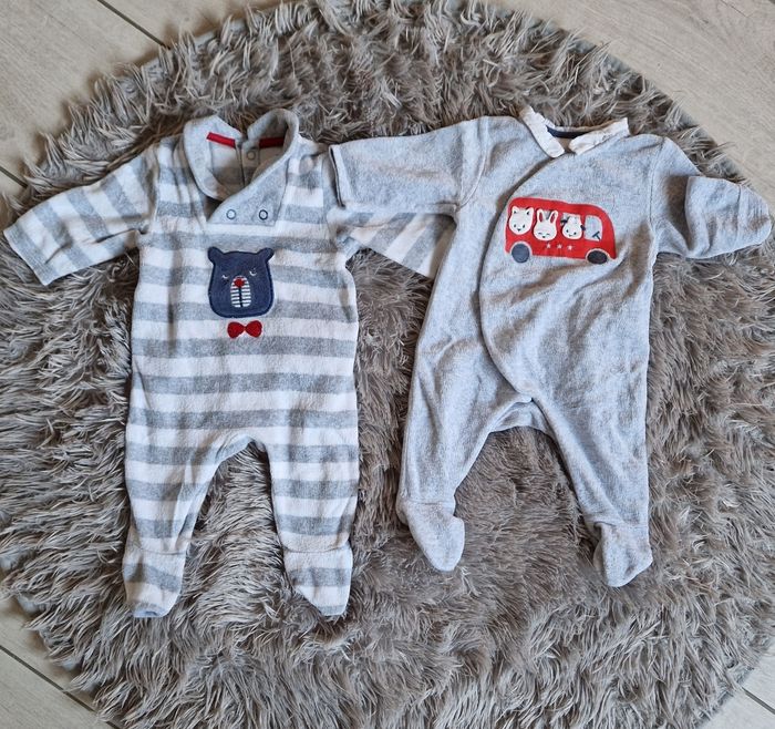 Lot pyjamas - photo numéro 3