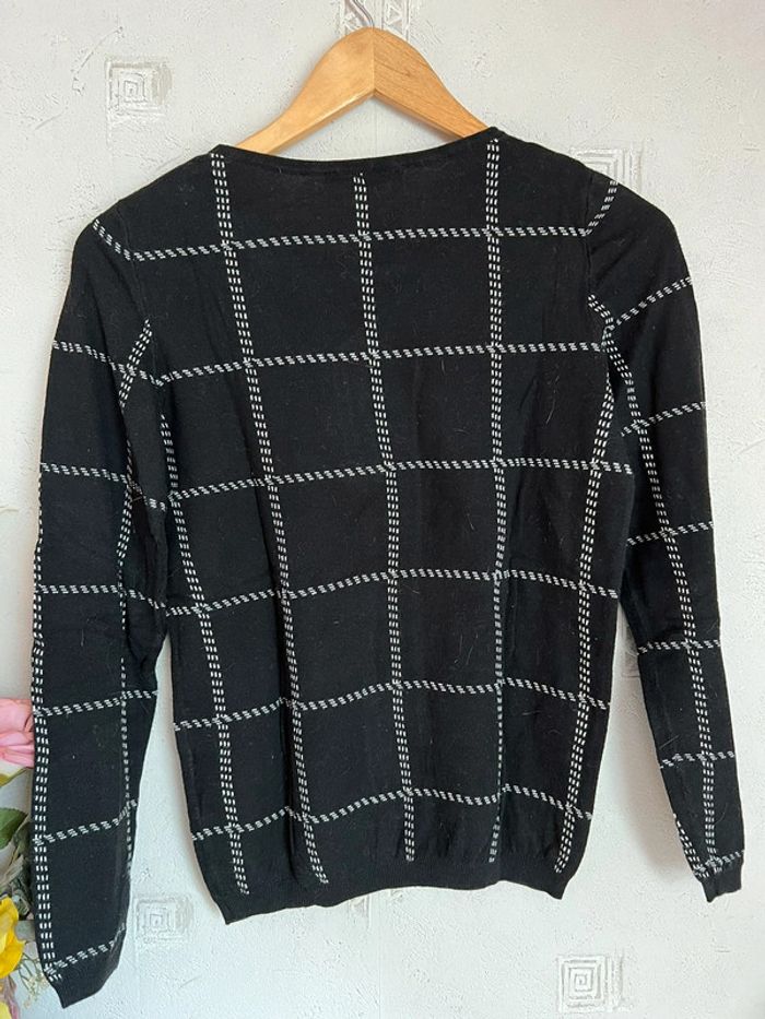 Pull noir de chez Camaïeu - photo numéro 3