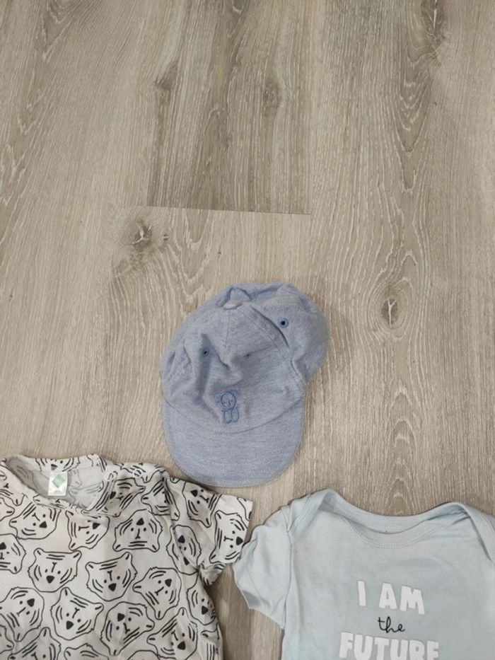 Lot de 3 articles 9 mois - photo numéro 3