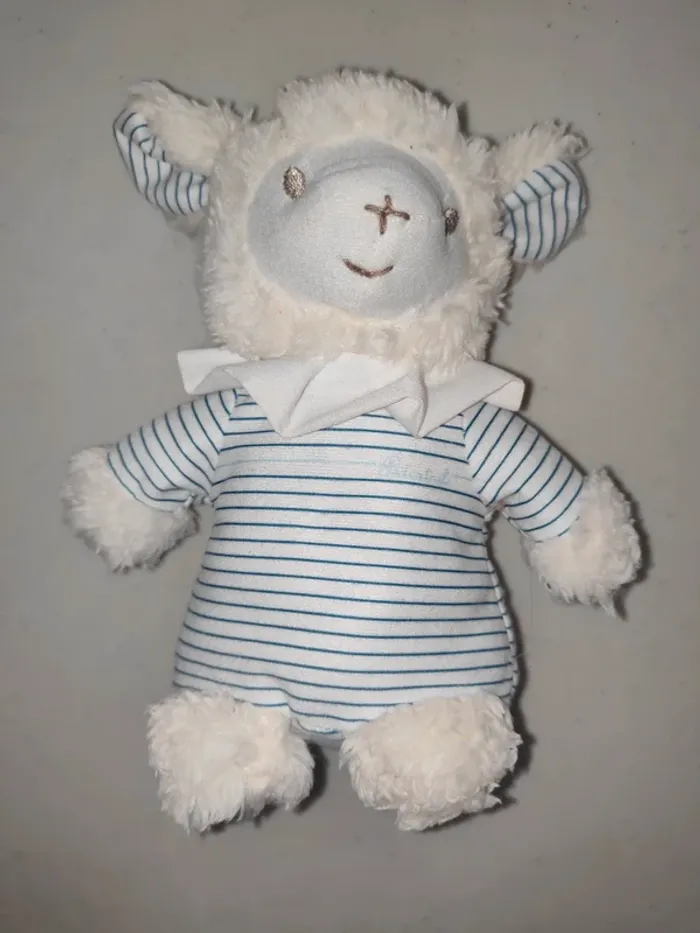 Peluche mouton
