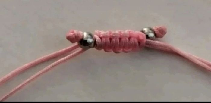 Bracelet rose réglable - photo numéro 5