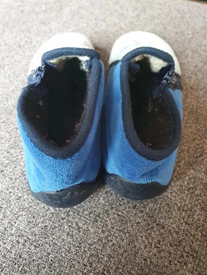 Chaussons Pointure 26 - photo numéro 2